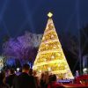 2020 Outdoor Decorative 3m Customized LED Christmas Spiral Tree Light