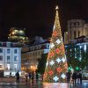 2025 Year New Product Large Outdoor Waterproof PVC Christmas Tree with LED Lights Decorated Big Christmas Tree - 图片 3